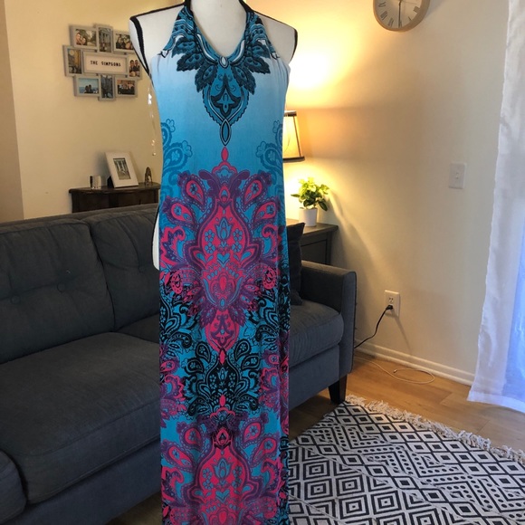 Dress - Picture 2 of 2